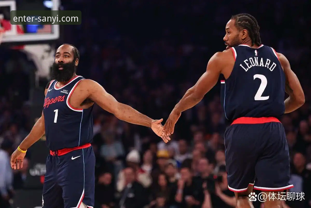 NBA常规赛快船vs开拓者全面评测：伦纳德手腕伤势与球队表现深度分析